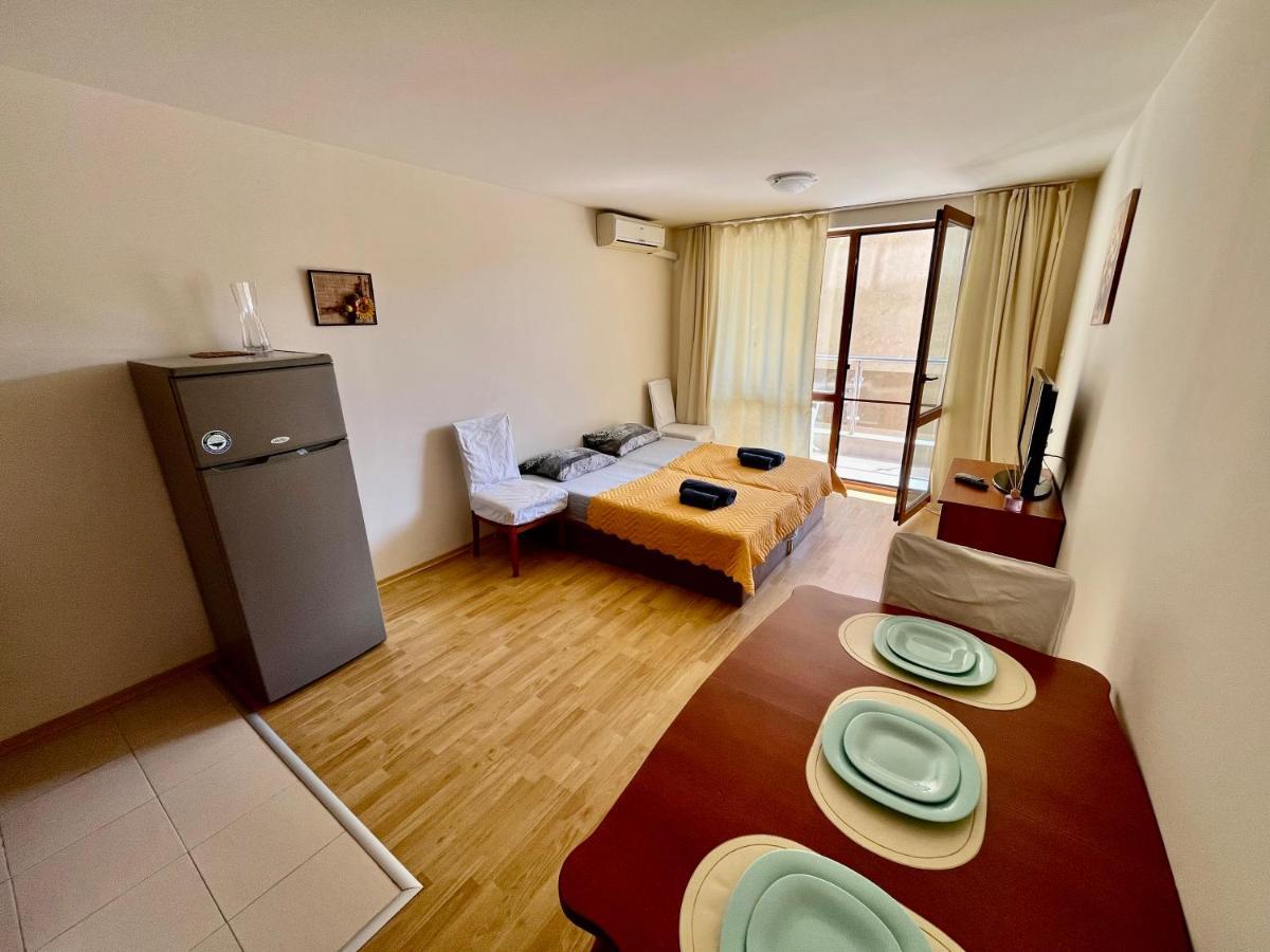 Alexandr Apartments Vigo Nessebar Eksteriør billede