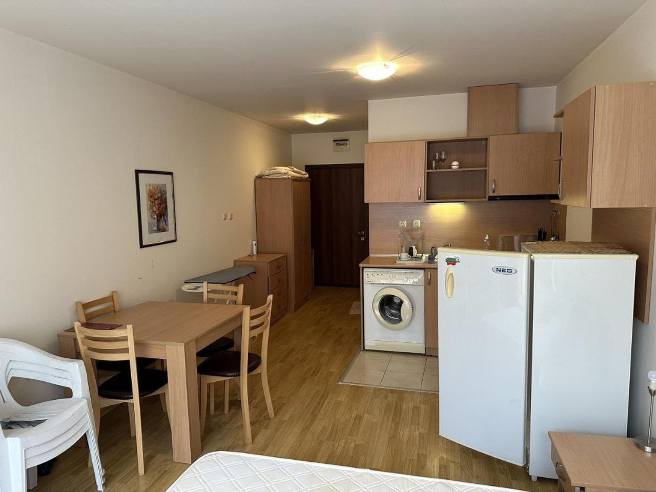 Alexandr Apartments Vigo Nessebar Eksteriør billede