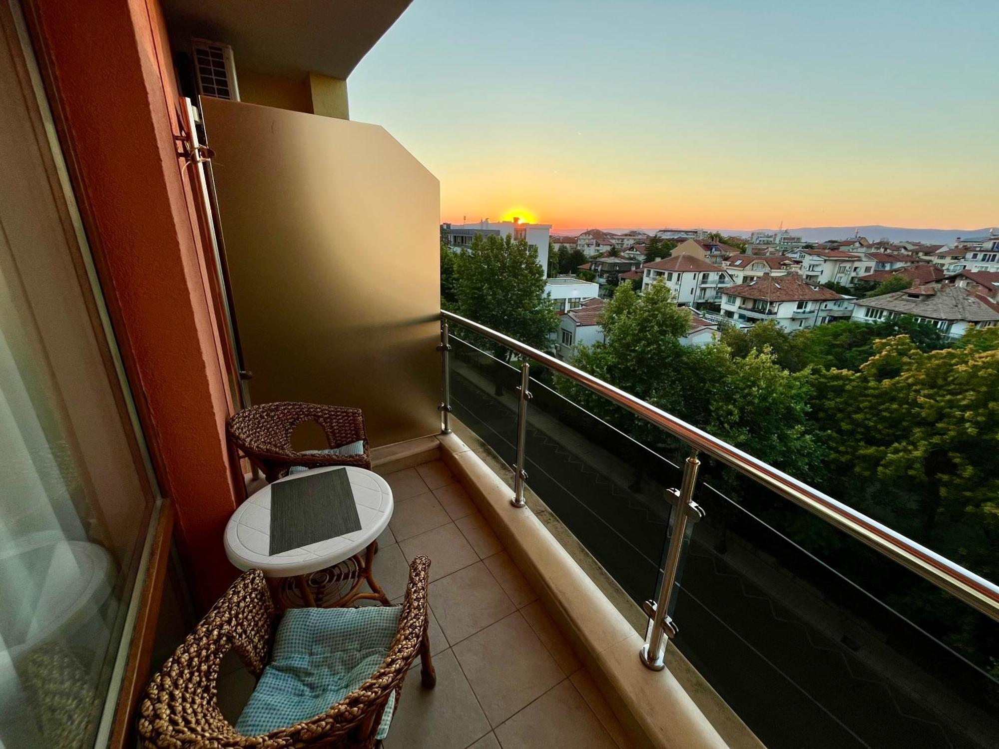 Alexandr Apartments Vigo Nessebar Eksteriør billede